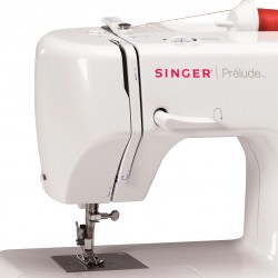 Singer Mechanical Sewing Machine 8280